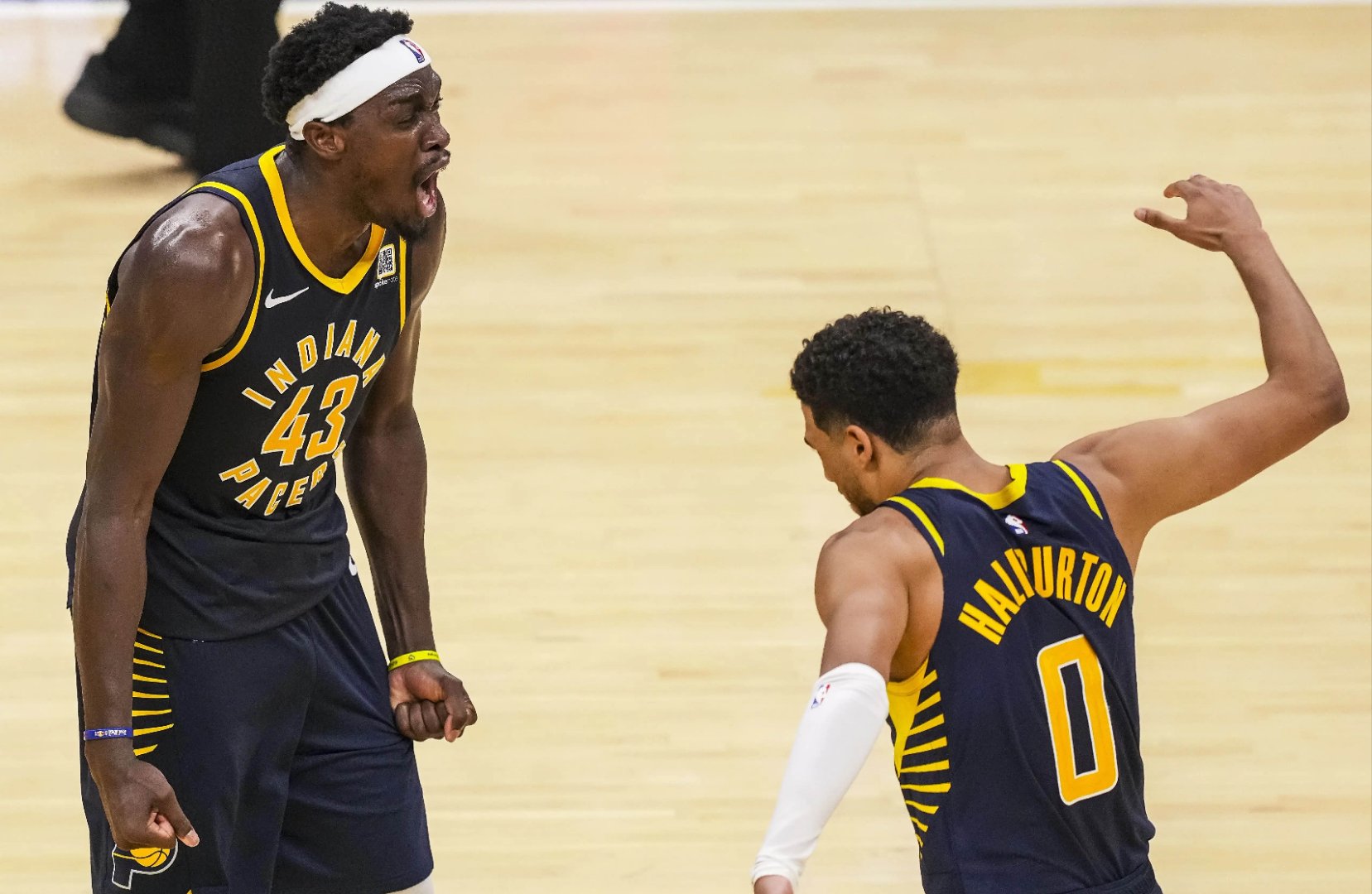 步行者横扫上海队,高诗岩状态火热 步行者横扫上海队,高诗岩状态火热