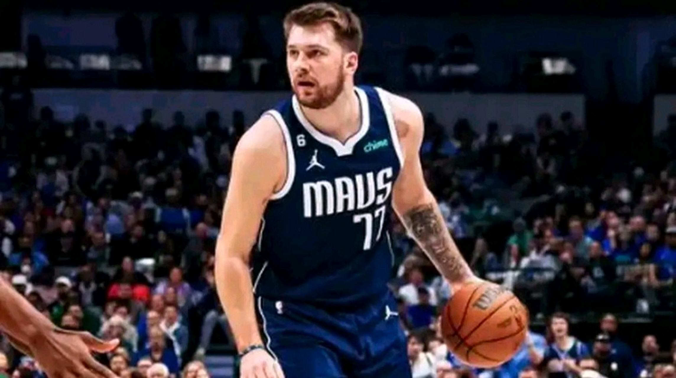 独行侠轻取新疆队，麦科勒姆状态火热