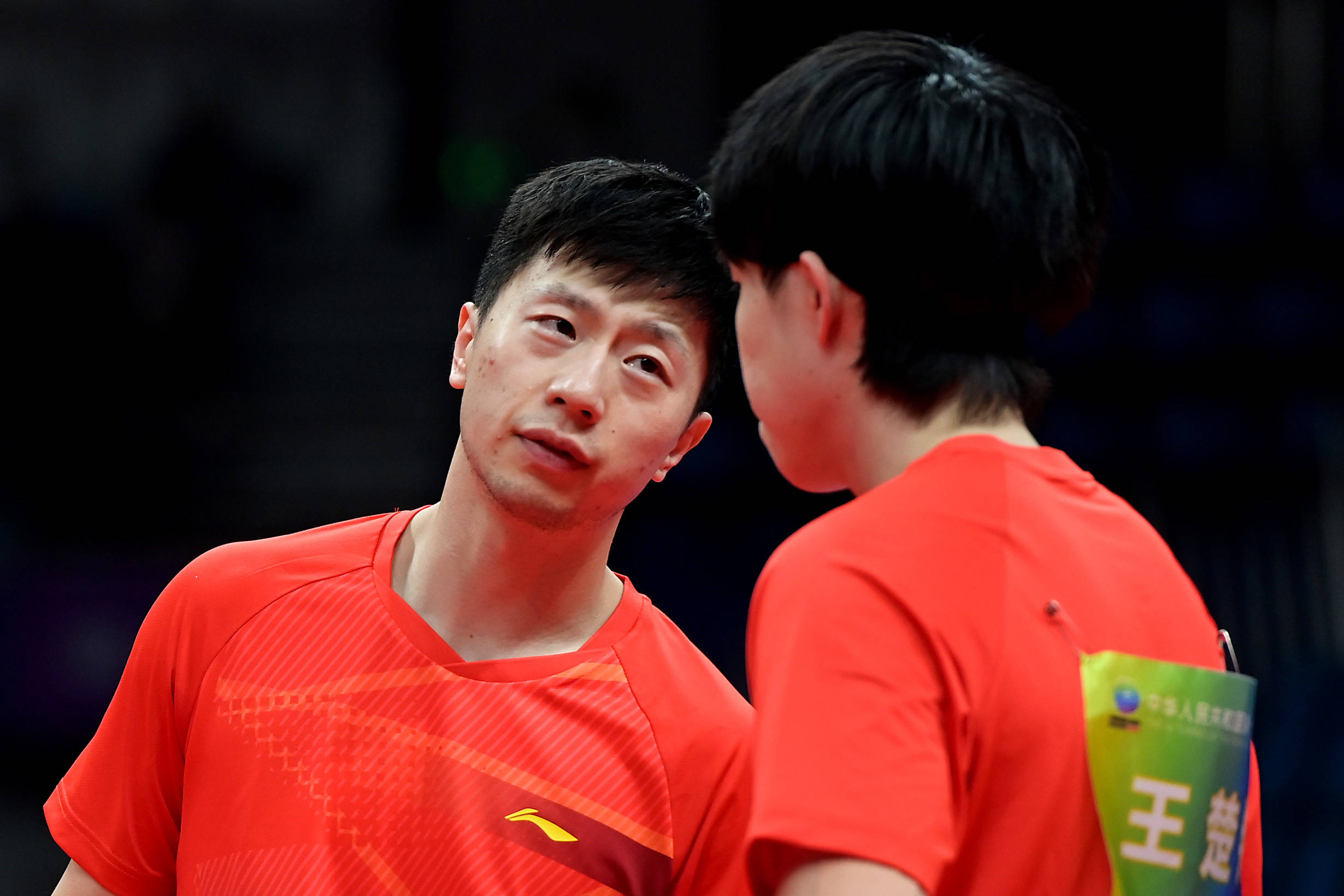 法国队横扫中国队,马龙带队取胜 法国队横扫中国队,马龙带队取胜