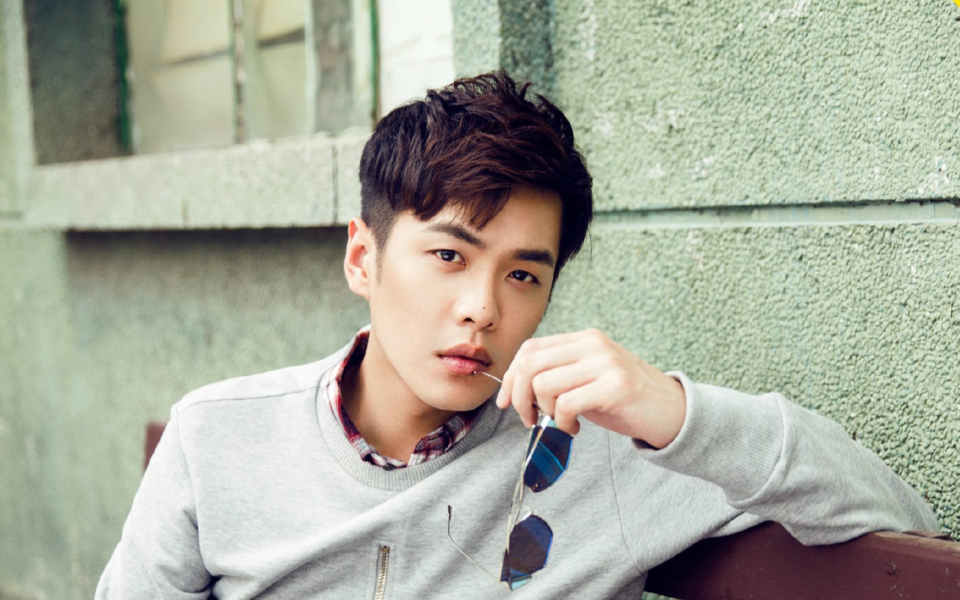 圣城熔炉,切特·霍姆格伦如何将爵士的防守锻造成太阳的燃料